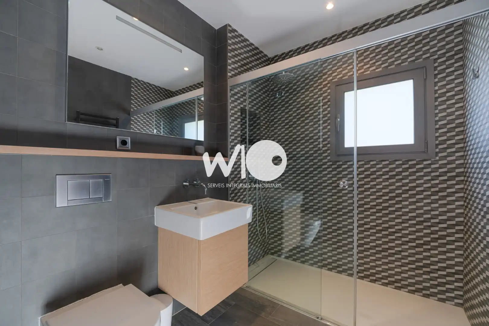 Baño de Casa o chalet en venta en Blanes con Jardín privado, Terraza y Piscina