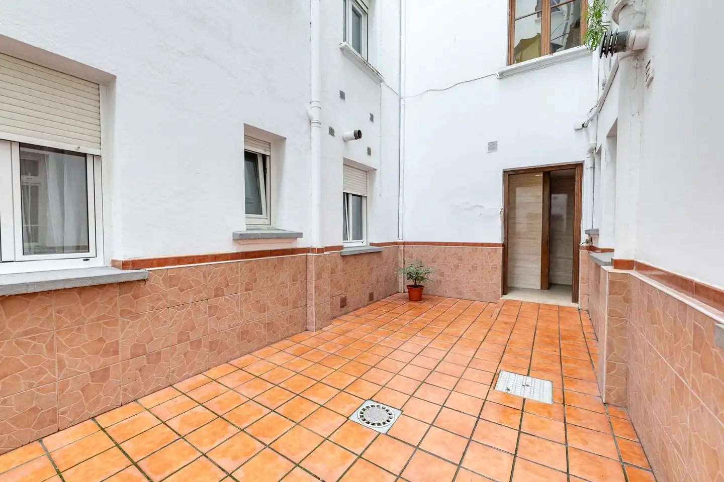 Terraza de Planta baja en venta en Oviedo  con Calefacción y Amueblado
