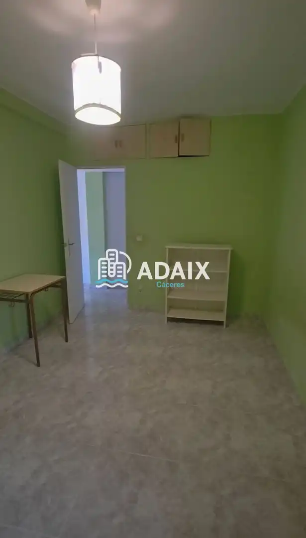 Habitación de Piso en venta en Cáceres