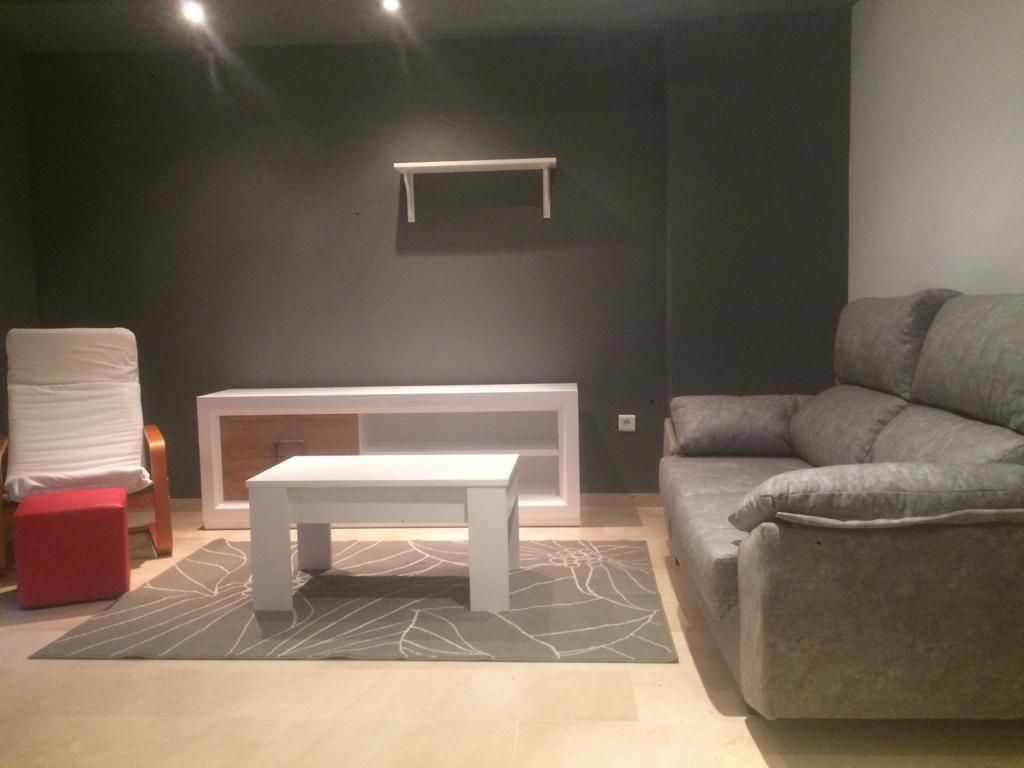 Sala de estar de Piso de alquiler en Lucena con Aire acondicionado, Calefacción y Terraza