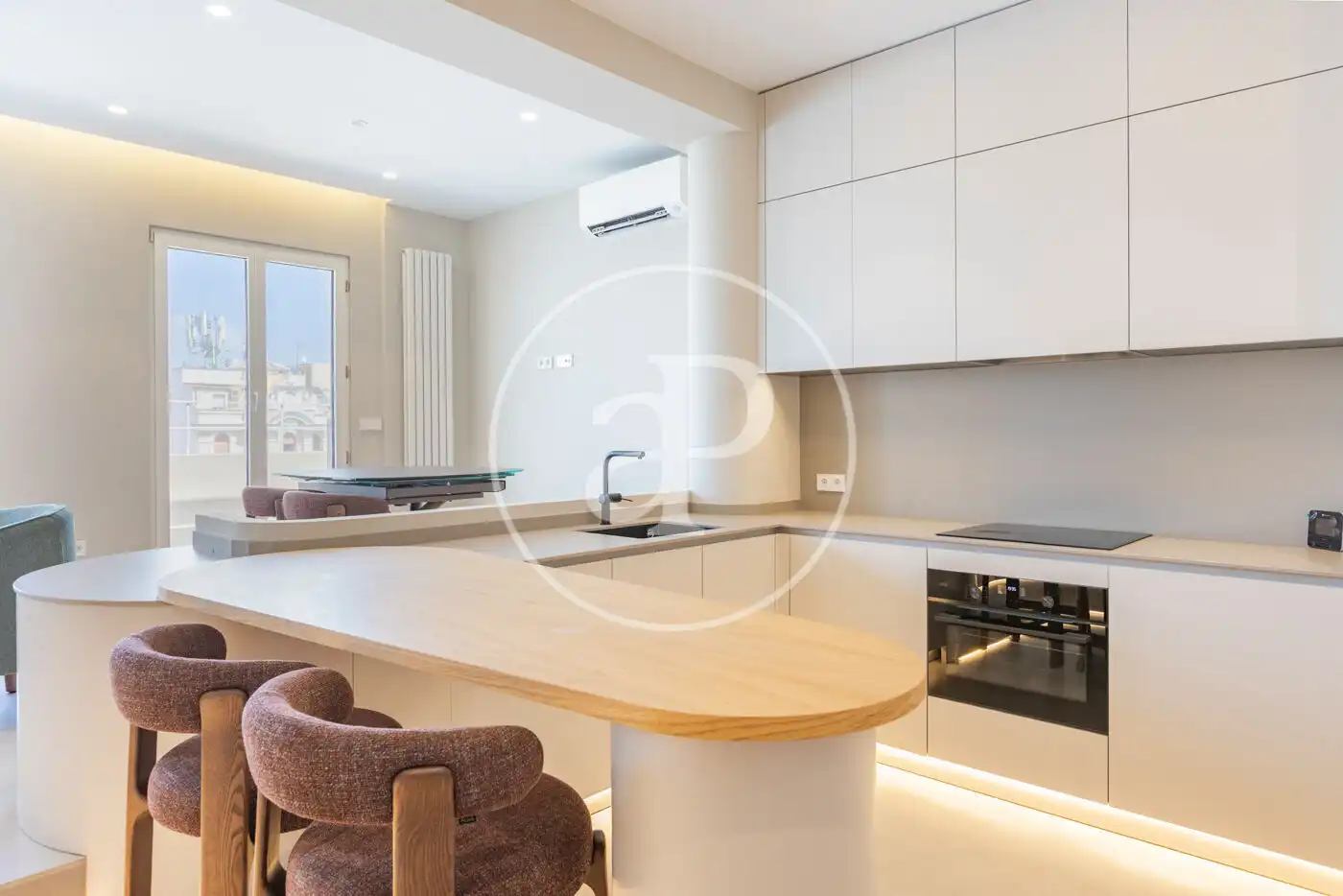 Kitchen of Flat for sale in Madrid  with Air Conditioner, Heating and Furnished