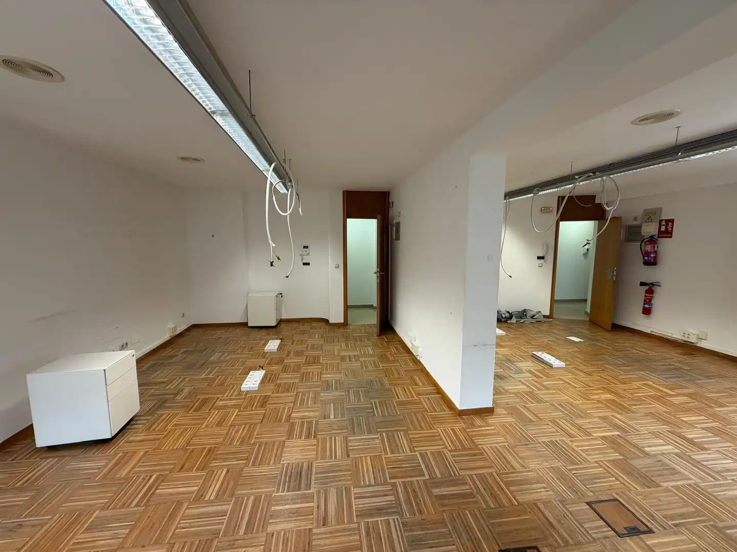 Büro zur Miete in Vigo  mit Klimaanlage