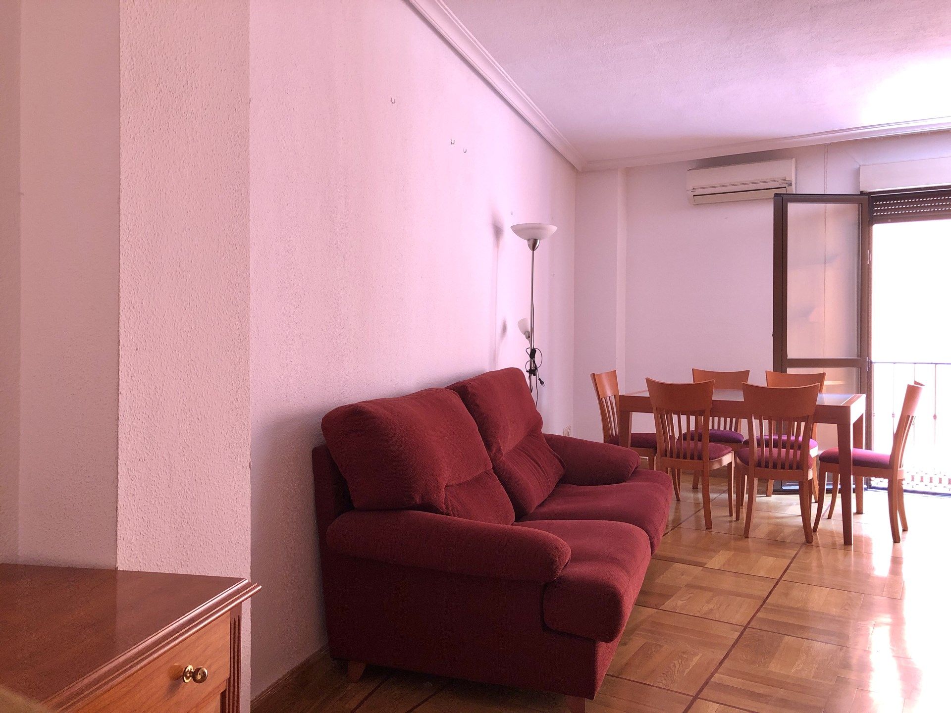 Sala d'estar de Pis de lloguer en  Madrid Capital amb Aire condicionat i Moblat