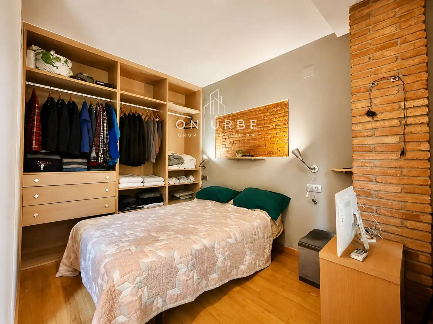 Habitación de Piso en venta en Barcelona con Aire acondicionado, Parquet y Terraza