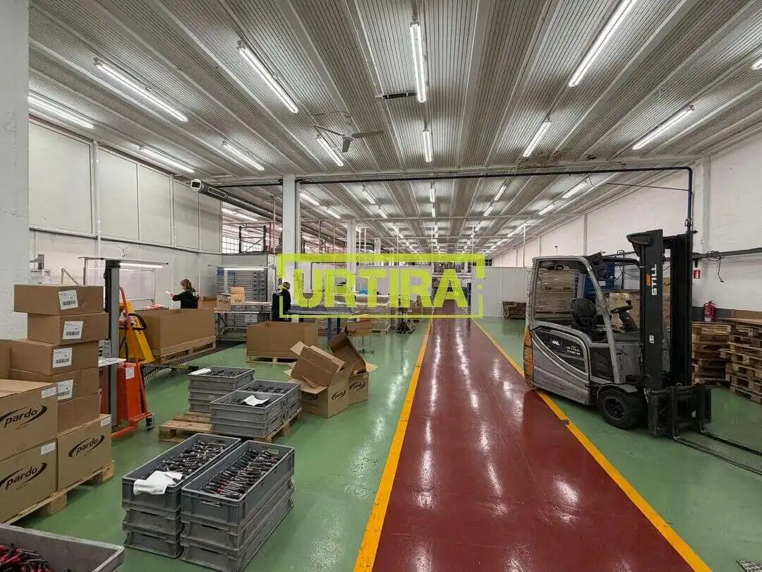 Nau industrial en venda en Bergara