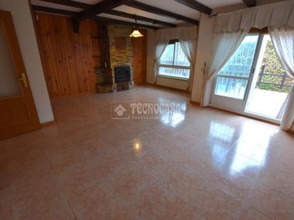 Living room of Single-family semi-detached for sale in Getafe  with Air Conditioner, Heating and Parquet flooring