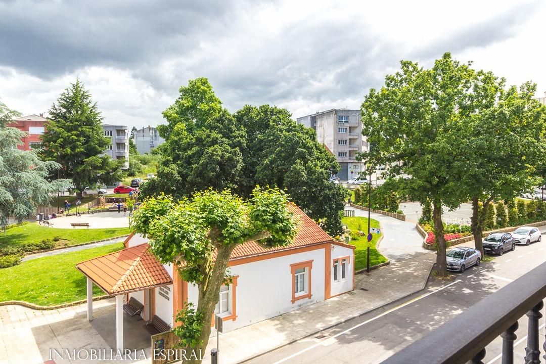 Vista exterior de Apartament en venda en Carballo amb Calefacció, Traster i Balcó
