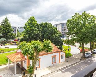 Vista exterior de Apartament en venda en Carballo amb Calefacció, Traster i Balcó