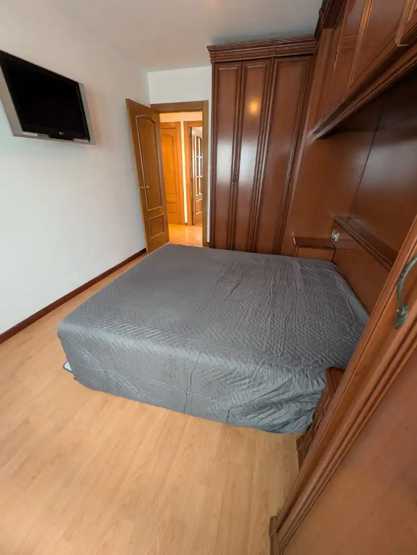 Bedroom of Flat for sale in Gijón   with Heating, Private garden and Parquet flooring