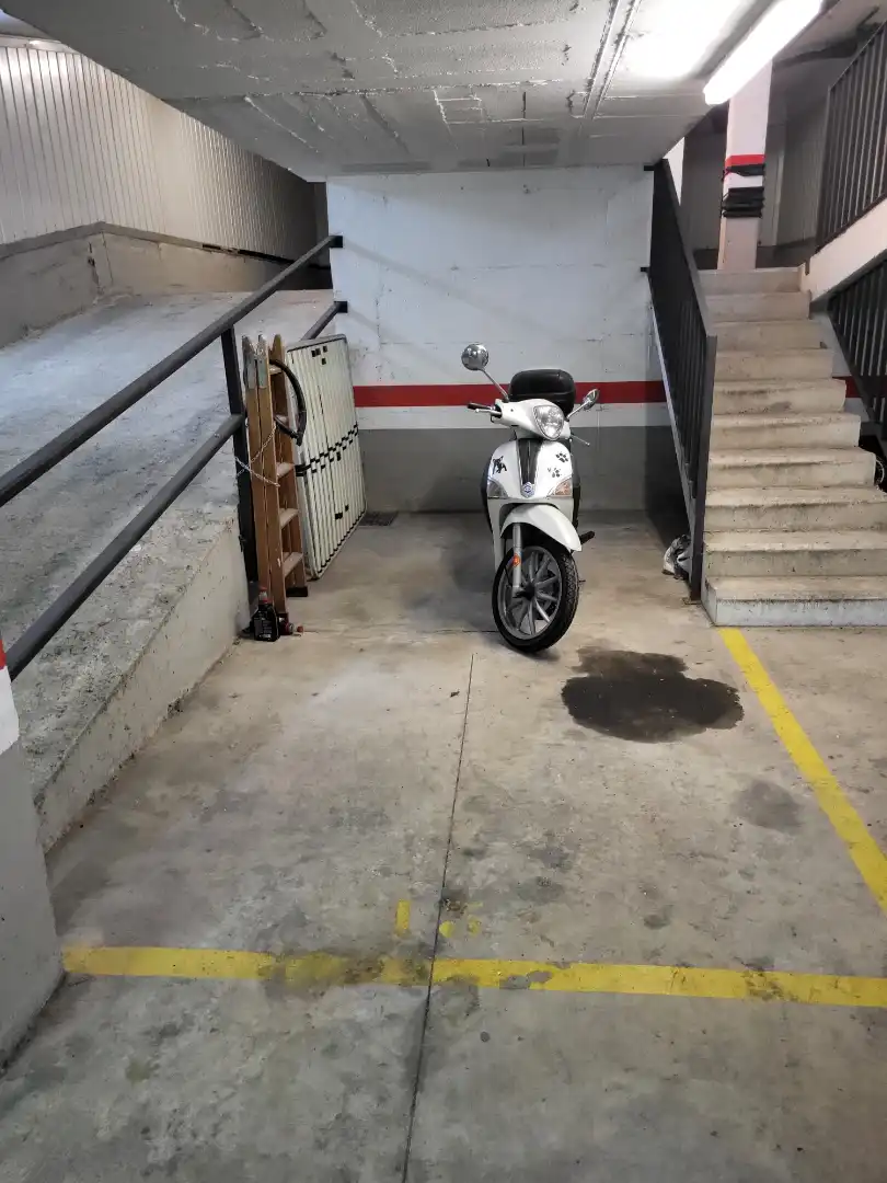 Einzelparkplatz zum Verkauf in Avinguda Francesc Macià 210, imagen 6