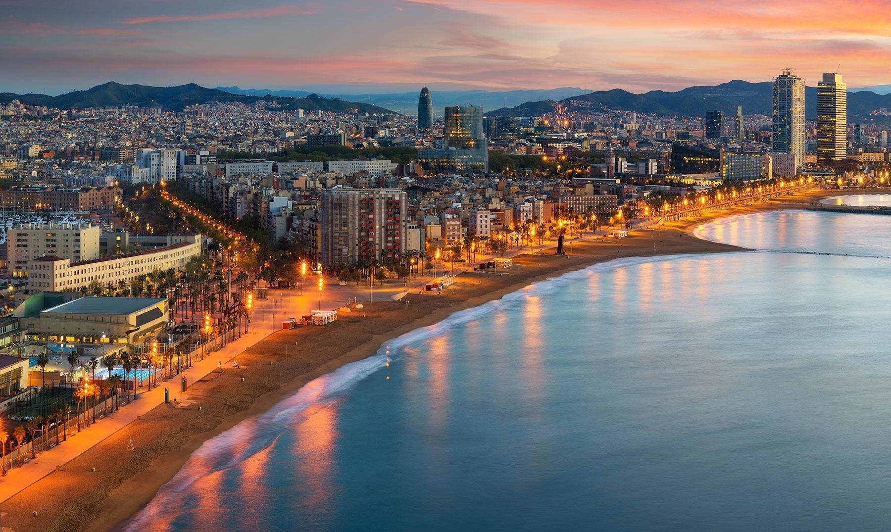 Building for sale in Fort Pienc