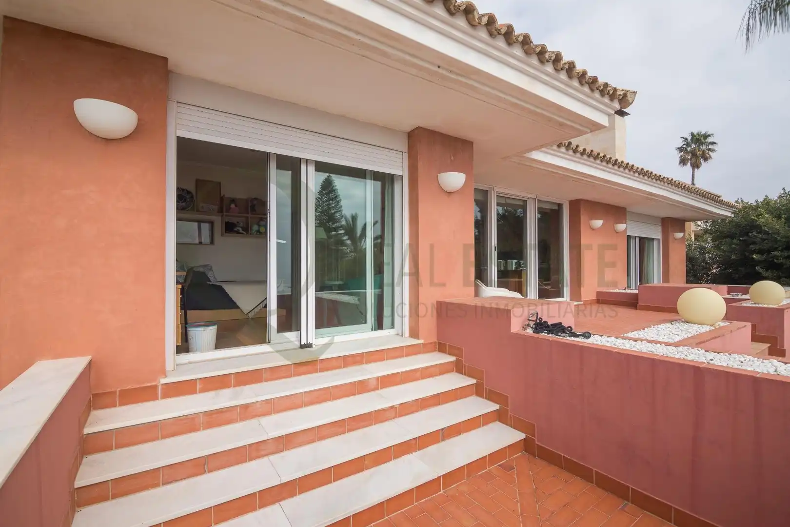 Terrassa de Casa o xalet en venda en Alicante / Alacant amb Calefacció, Jardí privat i Terrassa