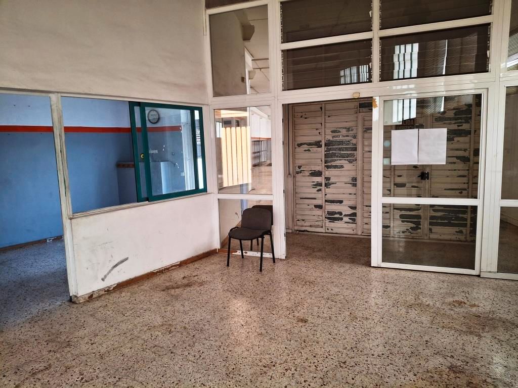 Industrial buildings to rent in Elche / Elx