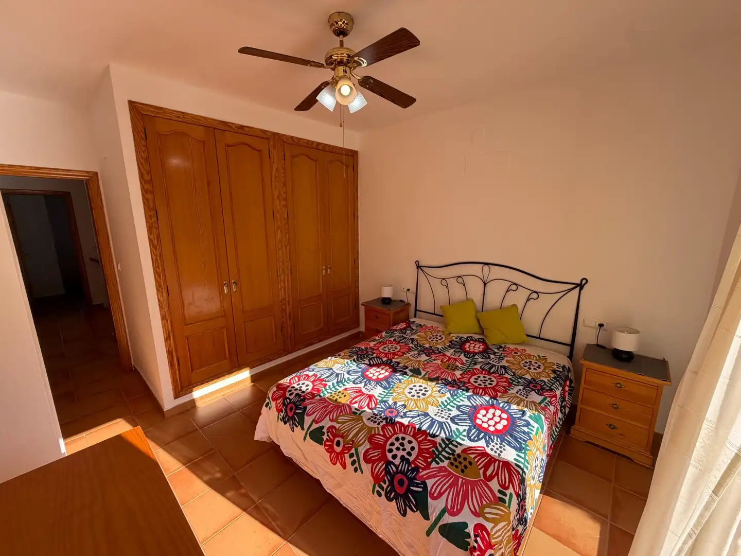 Schlafzimmer von Einfamilien-Reihenhaus zum Verkauf in Dénia mit Klimaanlage, Privatgarten und Terrasse