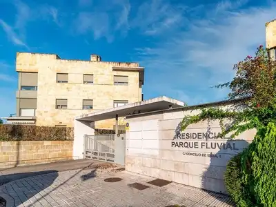 Individuel avec ascenseur à vendre à Calle Concejo de Ibias