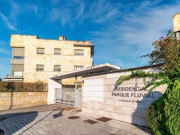 Individuel avec ascenseur à vendre à Calle Concejo de Ibias