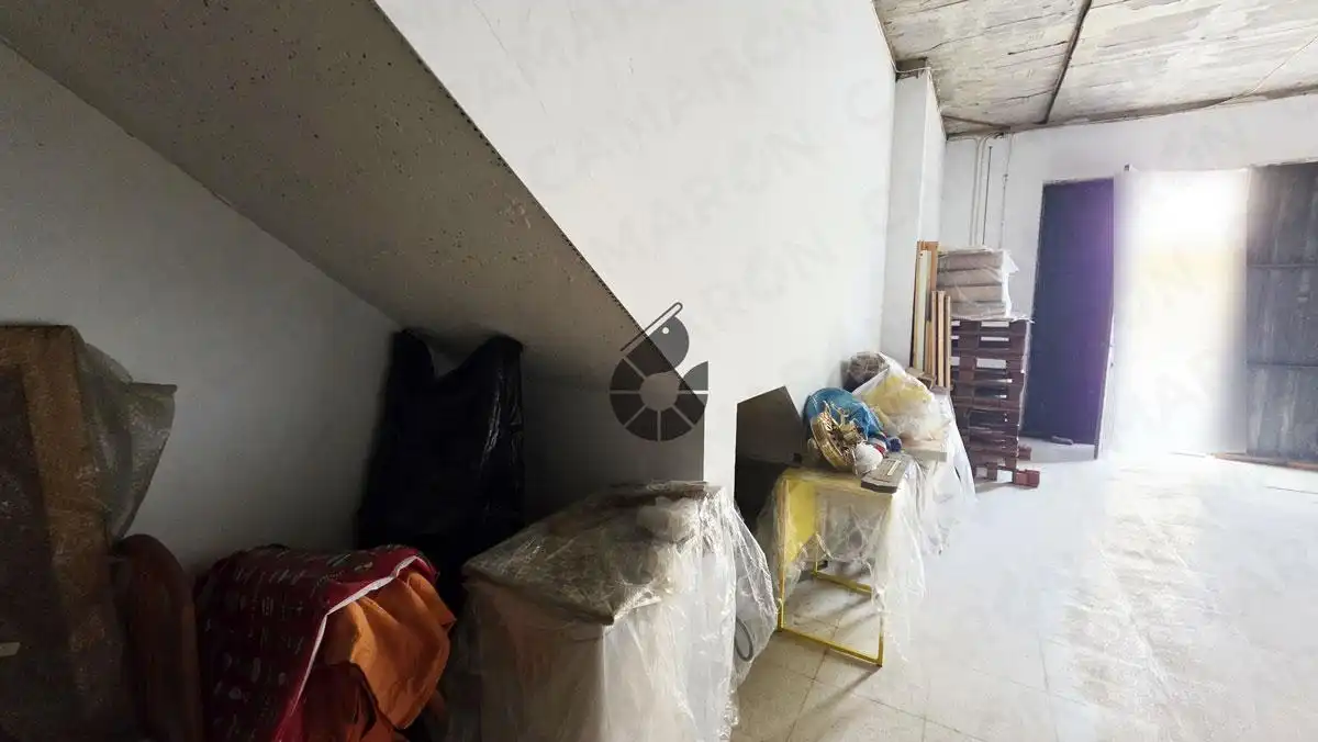 Gewerbefläche zum Verkauf in Coria del Río, imagen 9