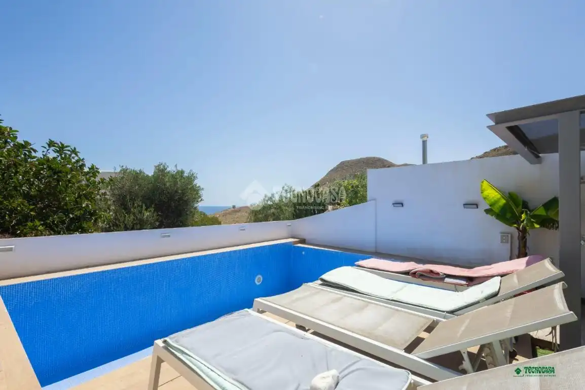 Piscina de Casa o xalet en venda en Níjar amb Piscina i Moblat