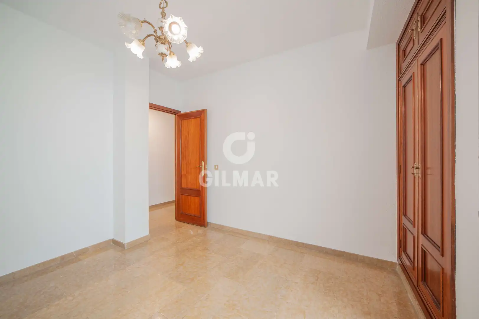 Habitación de Piso de alquiler en Sevilla con Calefacción y Balcón