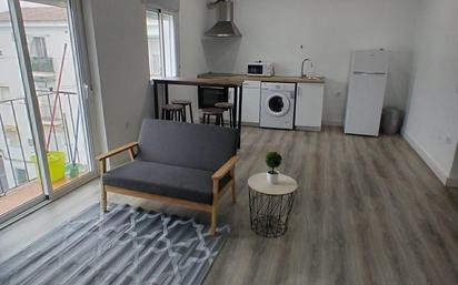Sala d'estar de Pis en venda en Mérida amb Moblat i Balcó