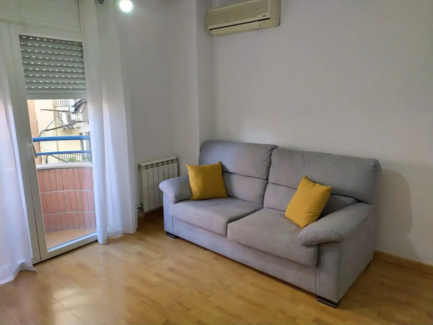 Sala d'estar de Pis en venda en Lleida amb Aire condicionat i Moblat