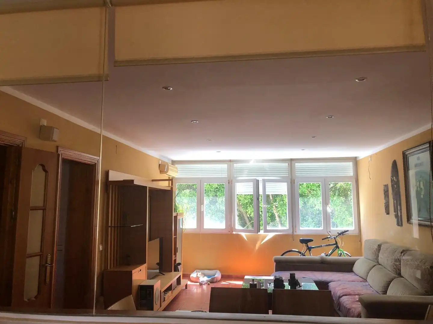Sala de estar de Piso en venta en Carretera de Cádiz