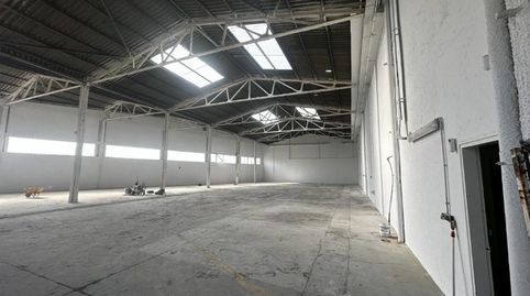 Foto 2 von Fabrikhallen zur Miete in Ronda Indústria, Barri Antic, Barberà del Vallès