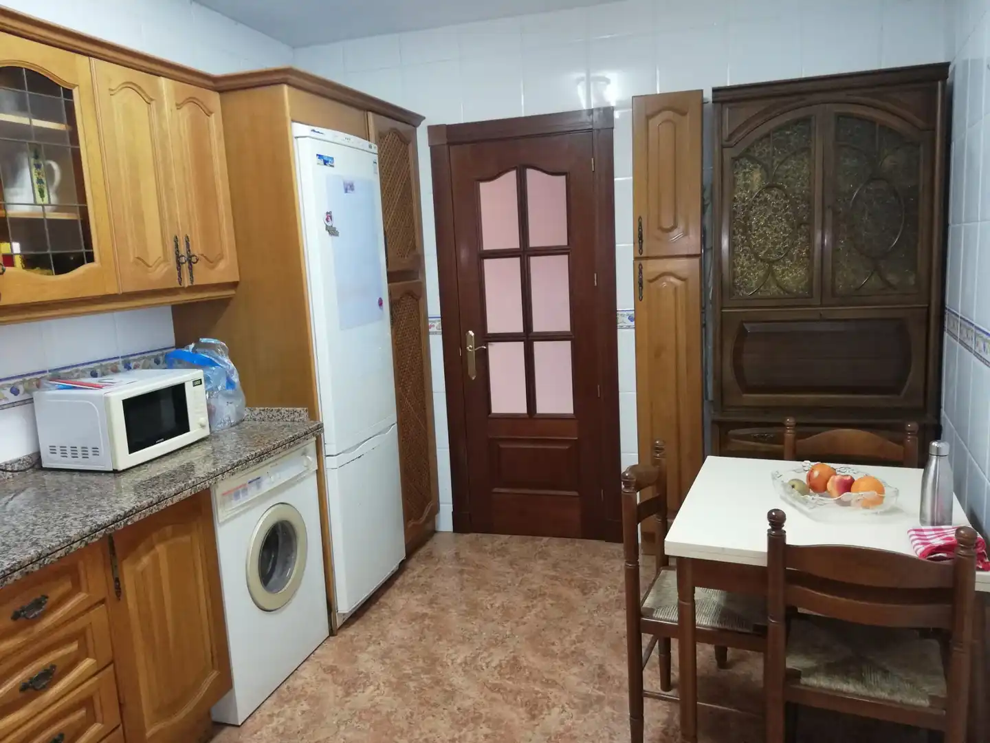 Flat for rent in Calle Granada, Barrio Alto - San Félix
