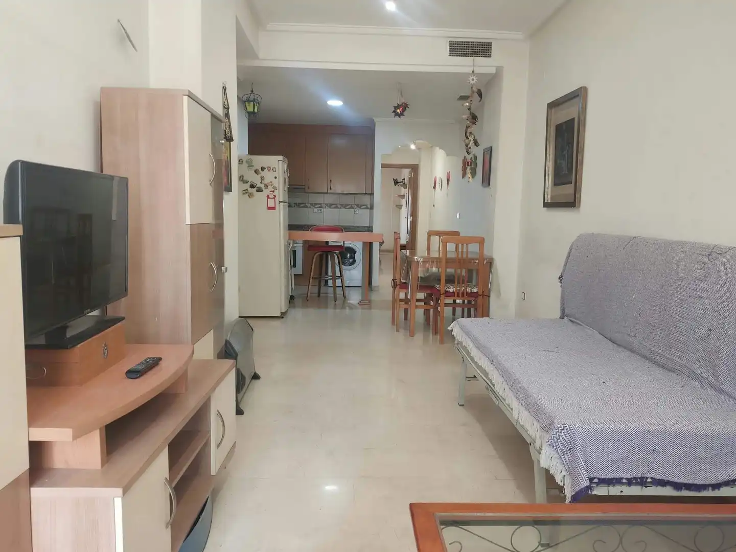 Flat for rent in Calle FERNANDA SANTAMARIA, Plaza Crevillente - Antiguos Juzgados - El Asilo