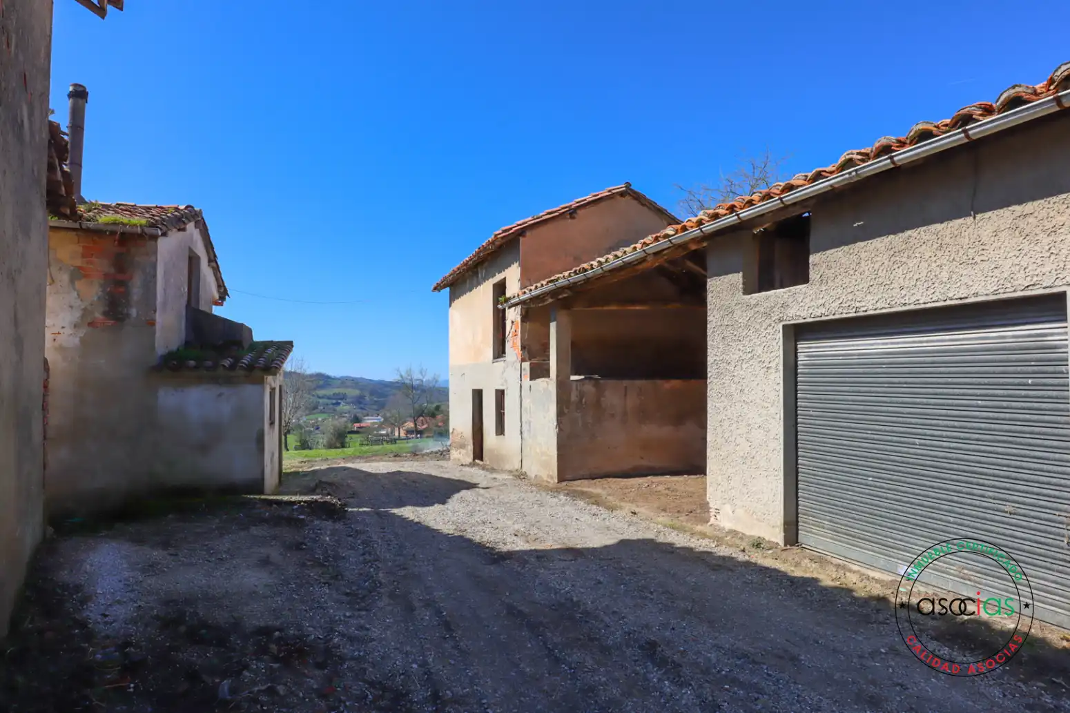 Vista exterior de Casa o xalet en venda en Siero amb Traster