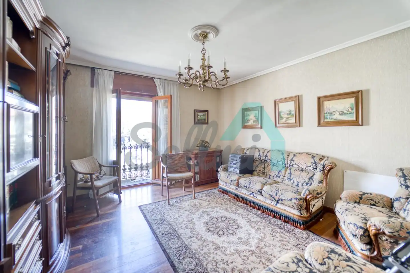 Sala d'estar de Edifici en venda en Boñar