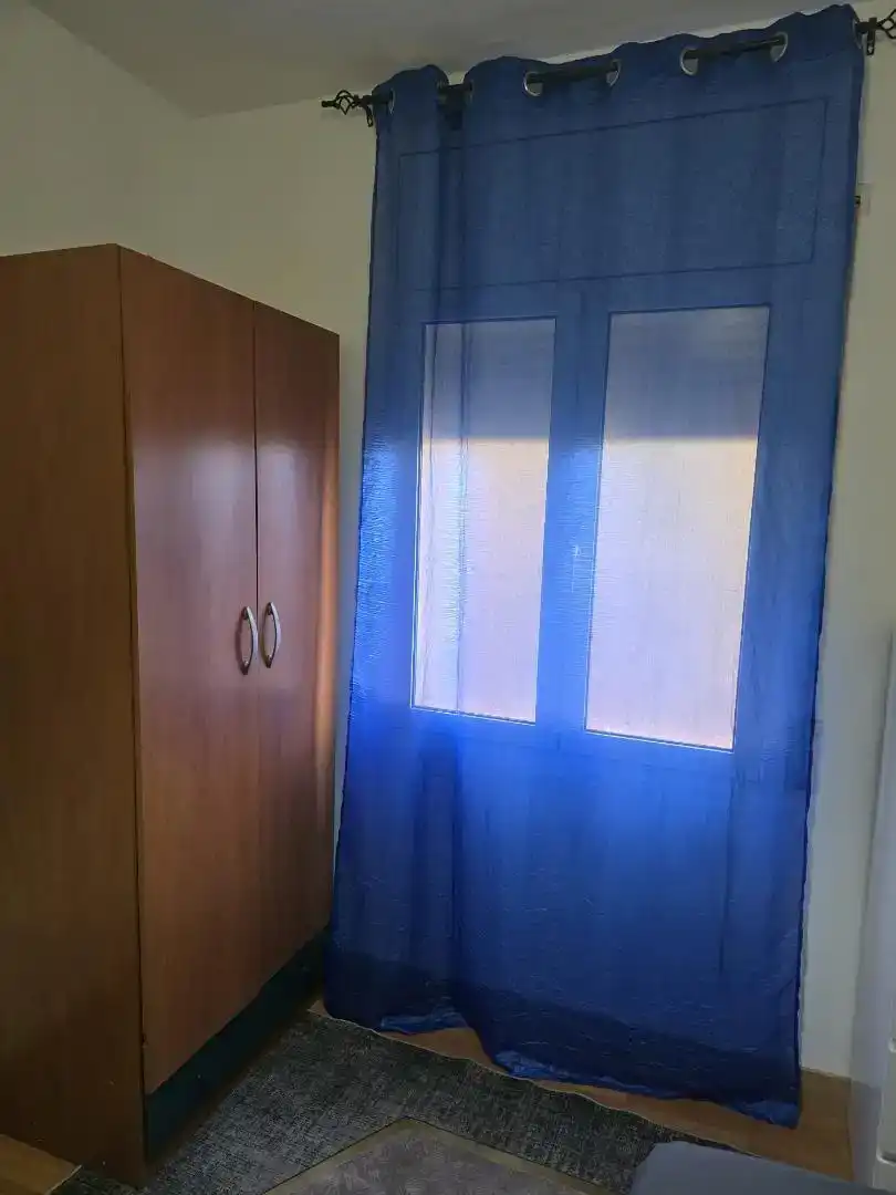 Schlafzimmer von Wohnung zur Miete in Gelida mit Parkett, Möbliert und Ofen