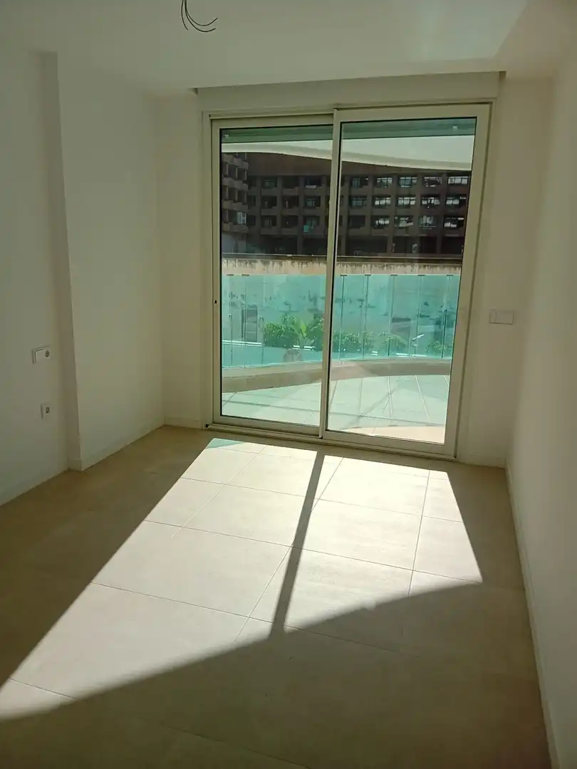 Apartamento con piscina en venta en Martínez Catena, imagen 14