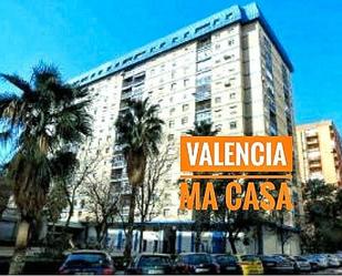 Exterior view of Flat to rent in  Valencia Capital  with Air Conditioner, Heating and Furnished