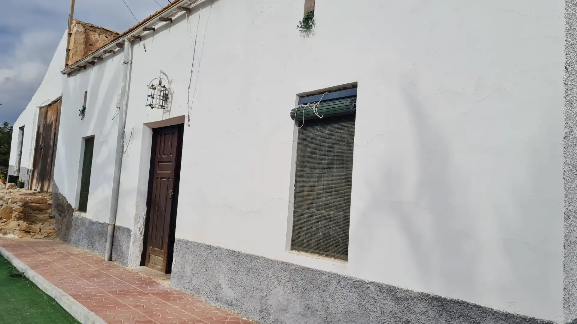 Vista exterior de Casa o xalet en venda en Elche / Elx amb Jardí privat, Traster i Moblat