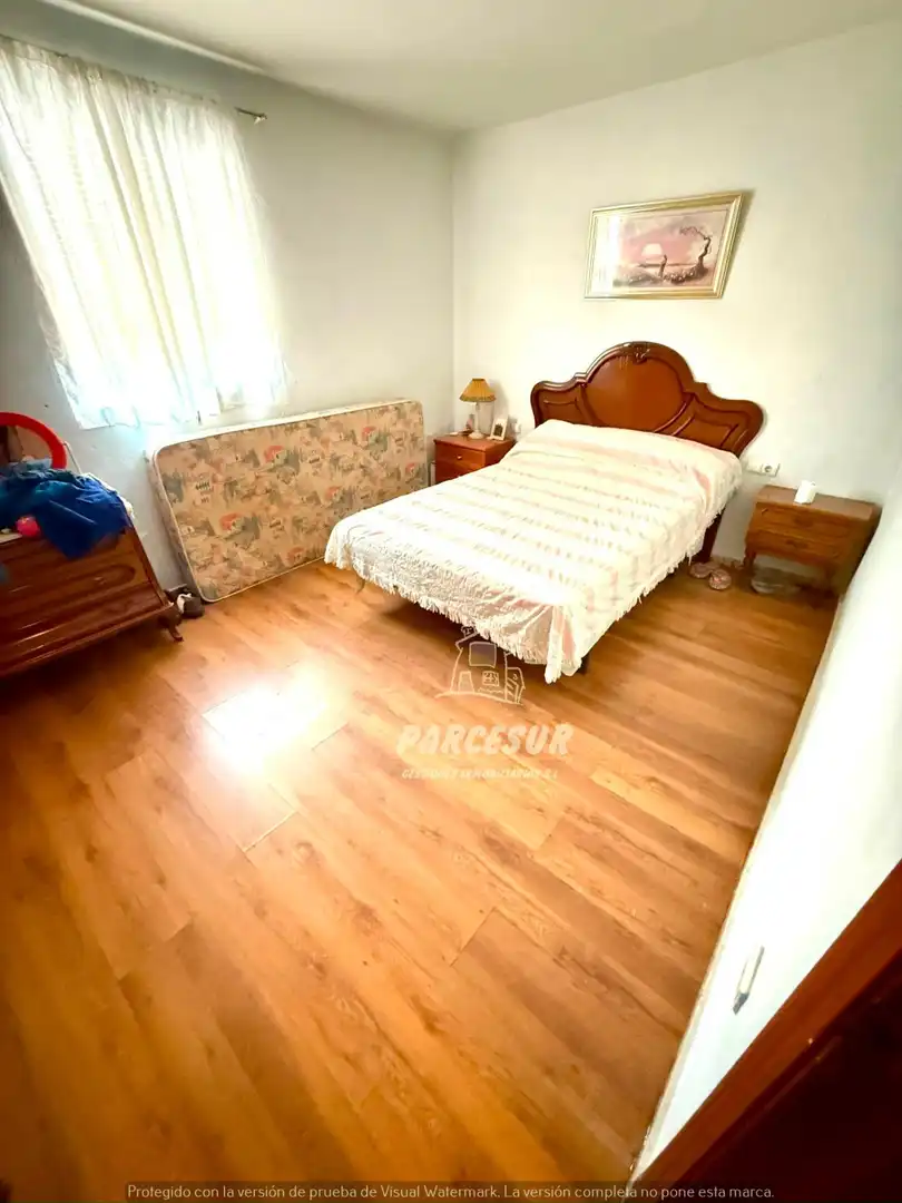 Dormitori de Casa o xalet en venda en Córdoba amb Traster i Piscina