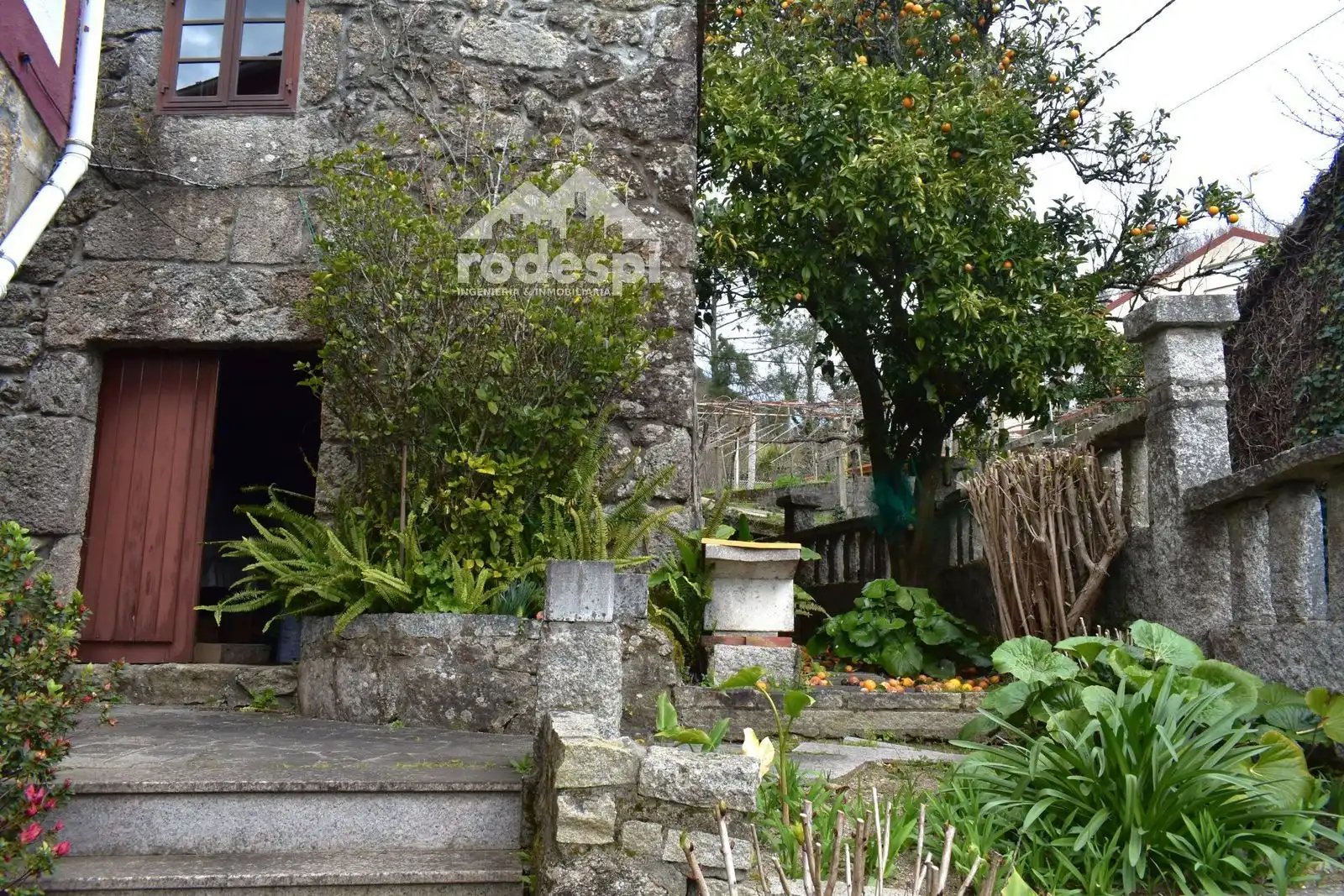 Garden of Houses for sale in Crecente  with Heating, Terrace and Storage room