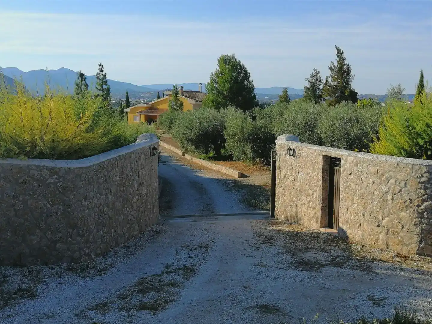 Vista exterior de Piso en venta en Cehegín con Jardín privado, Trastero y Amueblado