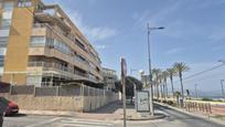 Exterior view of Attic for sale in El Campello  with Air Conditioner, Private garden and Terrace
