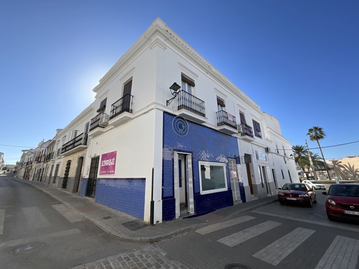 Vista exterior de Casa o xalet en venda en Villafranca de los Barros amb Aire condicionat