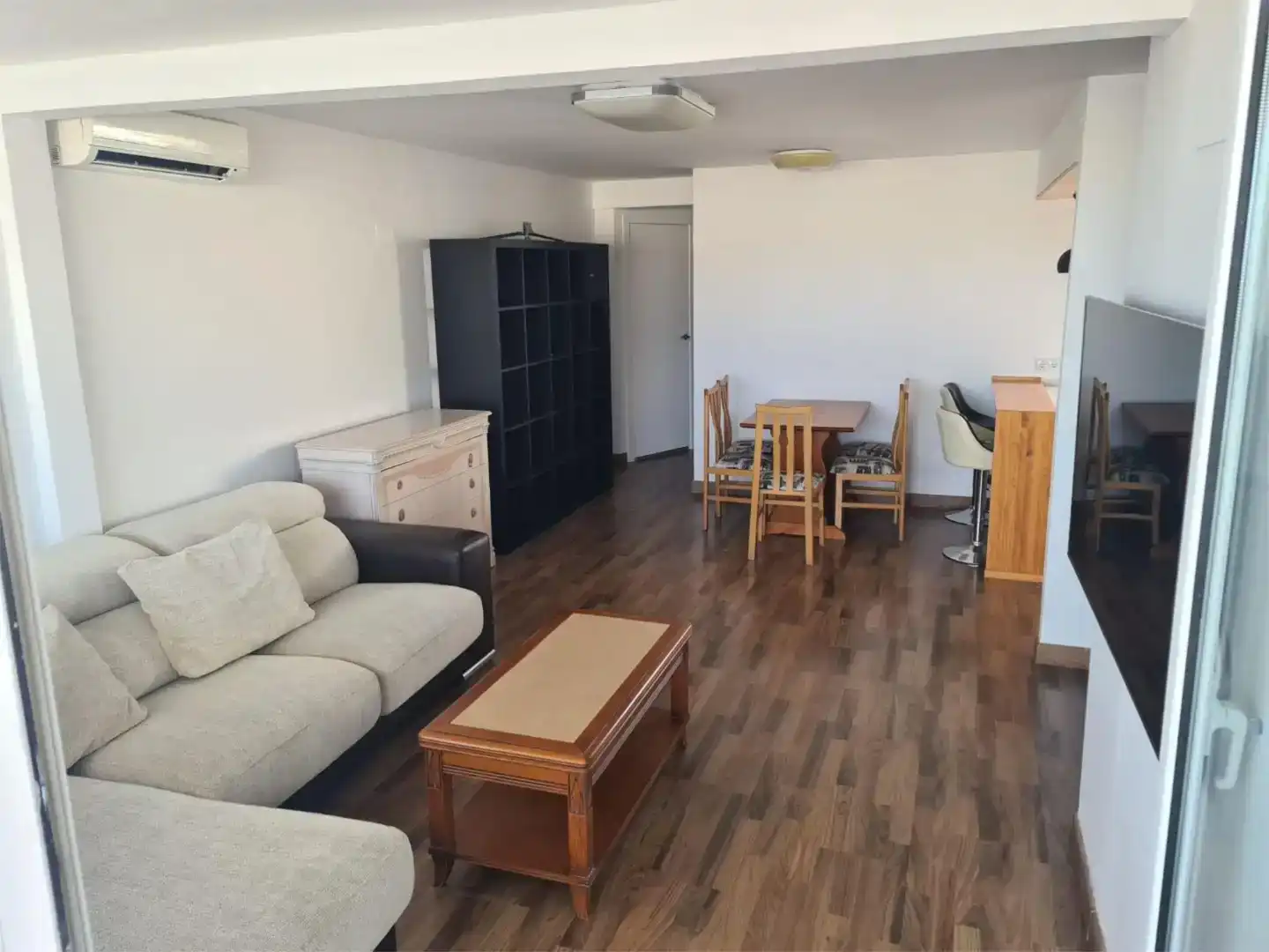 Wohnzimmer von Wohnung zur Miete in Alicante / Alacant mit Klimaanlage