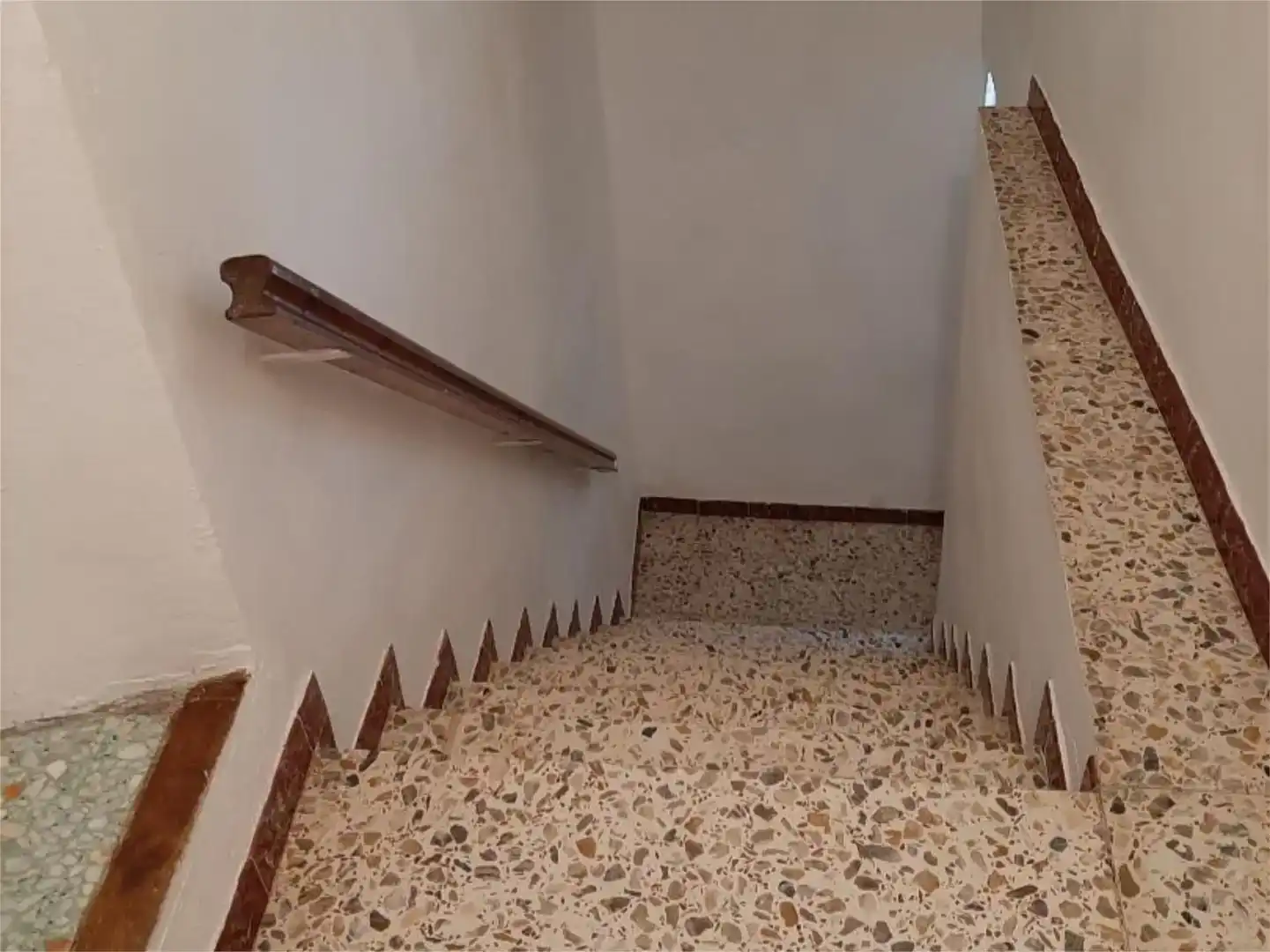 Pis en venda en Molinos amb Moblat i Balcó