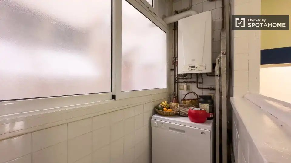 Flat with terrace to rent in Ciutat Vella, imagen 15