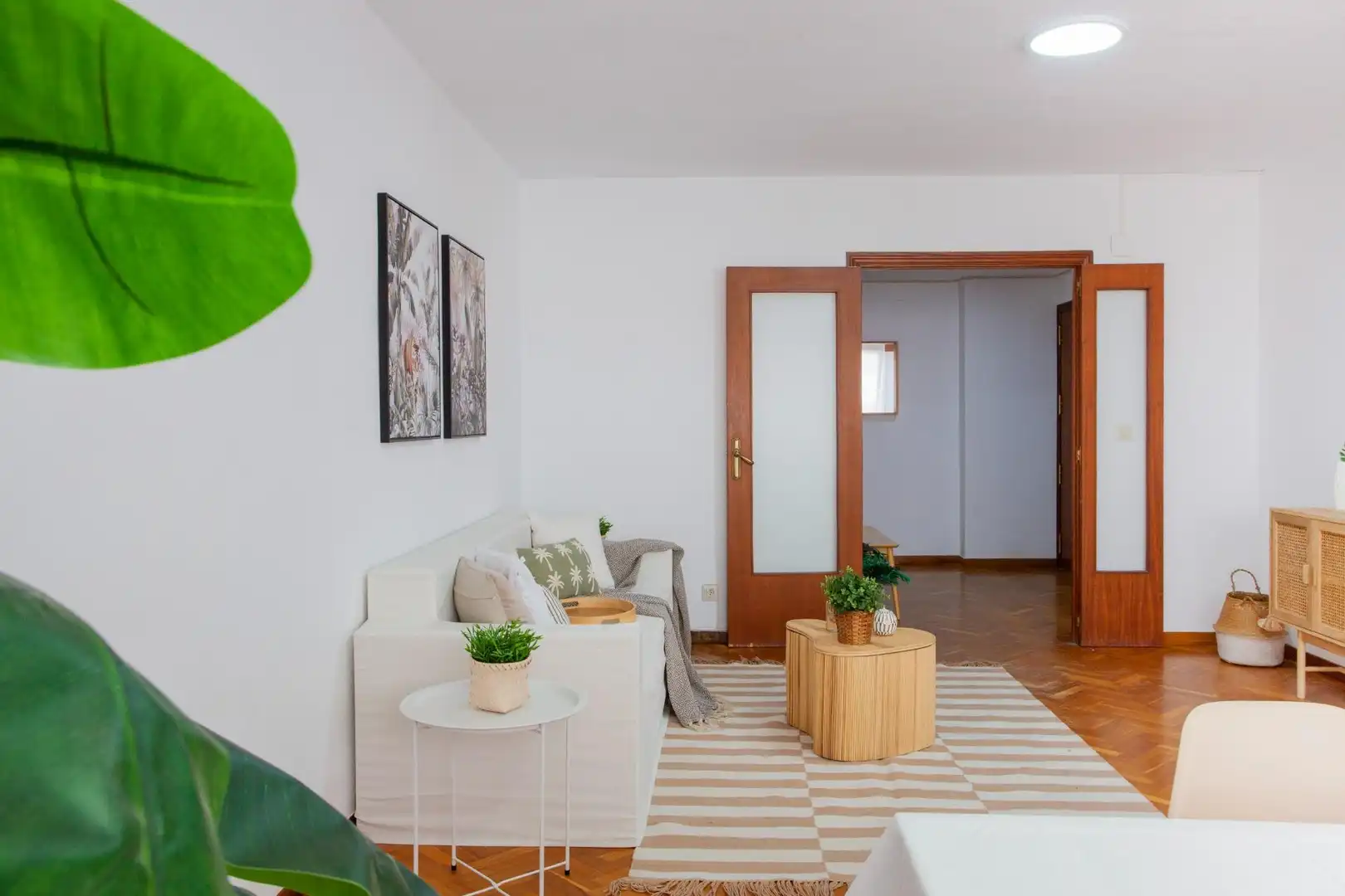 Sala de estar de Piso en venta en Alicante / Alacant con Parquet, Terraza y Balcón