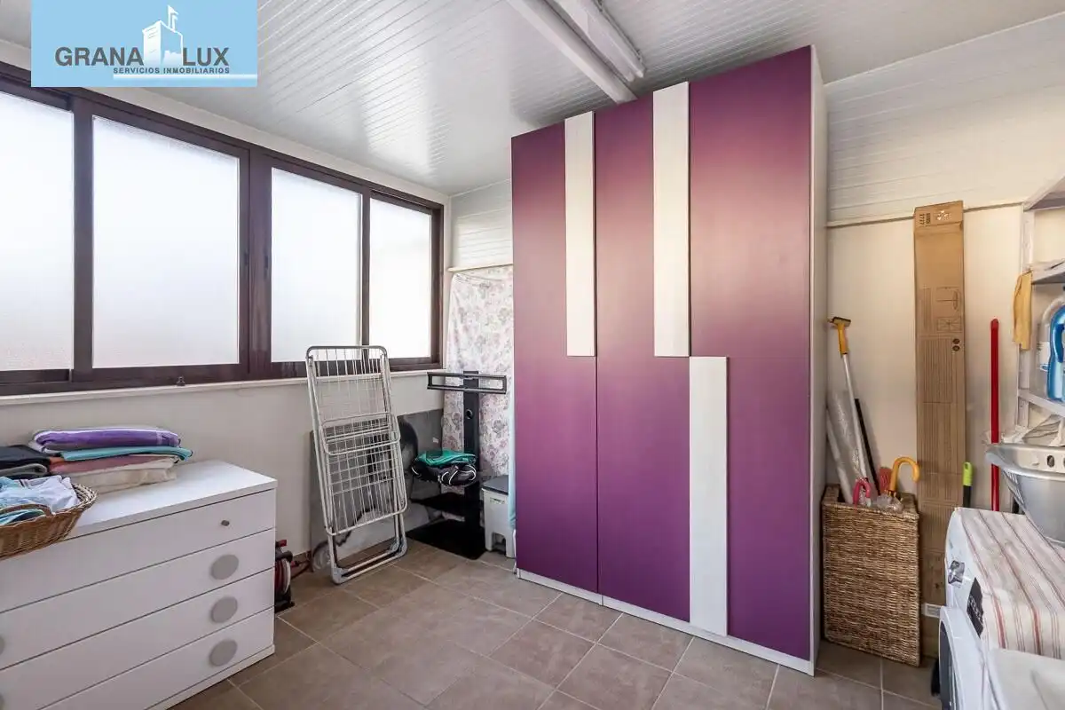 Bedroom of Houses for sale in Granada  with Air Conditioner, Heating and Terrace