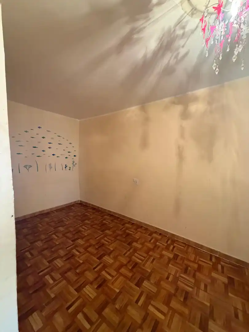 Dormitori de Finca rústica en venda en Poveda de las Cintas amb Terrassa, Traster i Rentadora