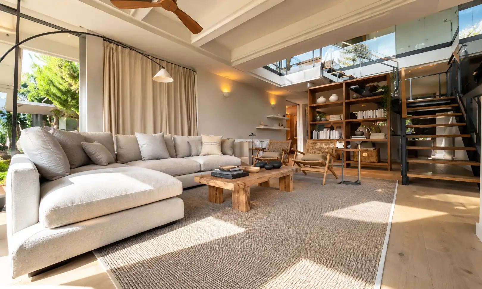 Living room of Houses for sale in Torre en Conill - Cumbres de San Antonio 