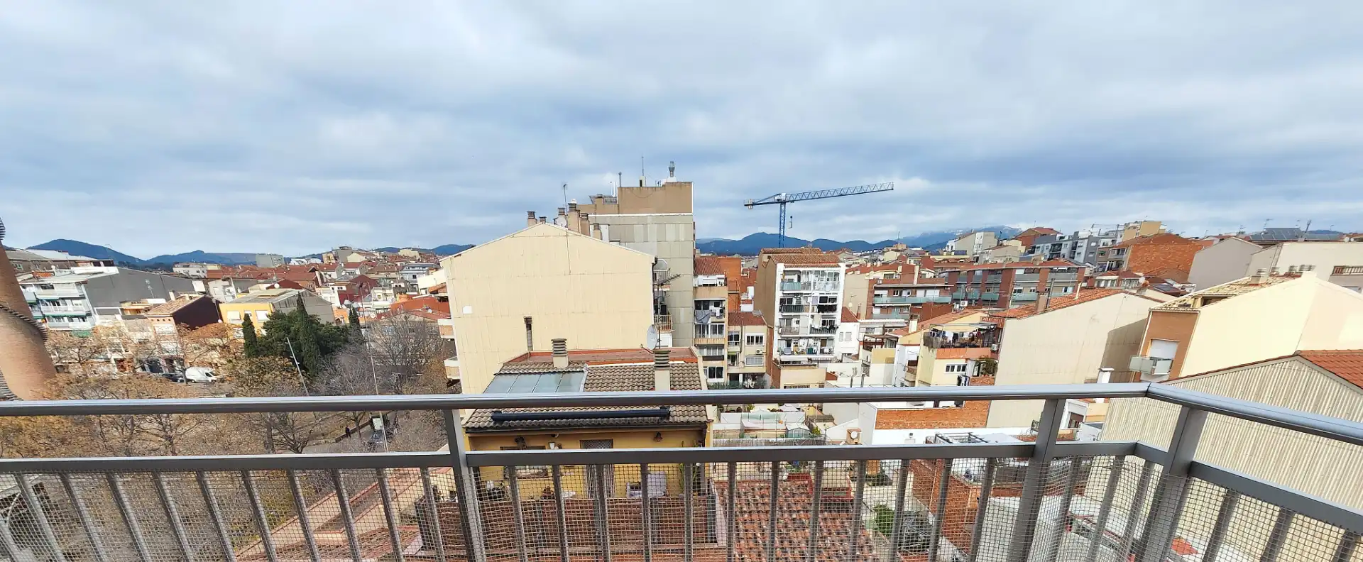 Vista exterior de Pis en venda en Terrassa amb Aire condicionat, Calefacció i Balcó
