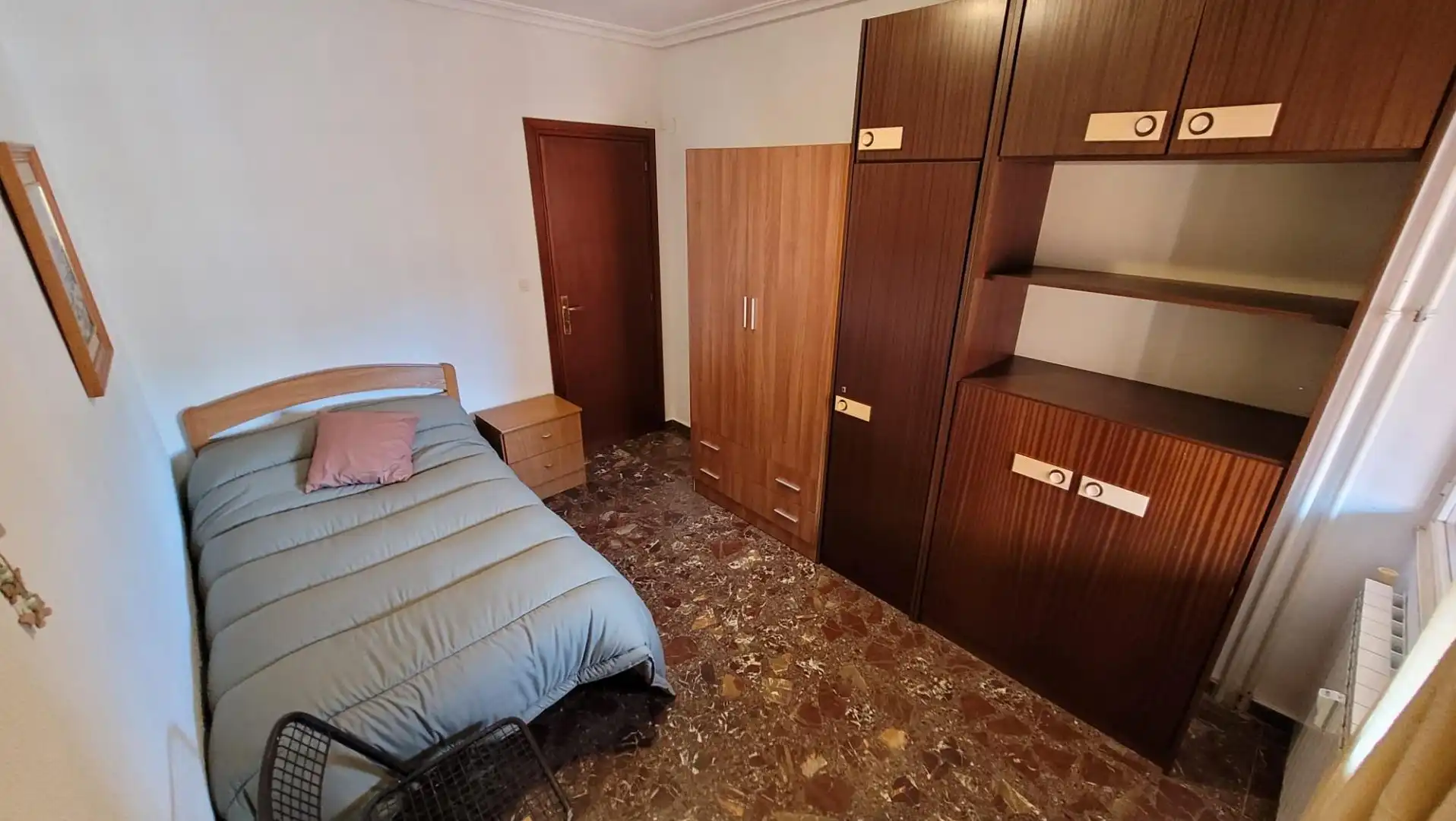 Schlafzimmer von Wohnung zur Miete in Teruel mit Heizung, Terrasse und Möbliert