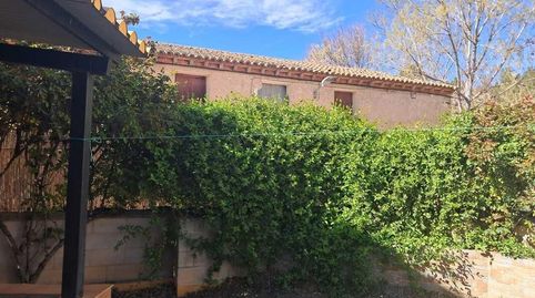 Foto 4 de Casa adosada en venda a Avenida Valencia, Paracuellos de Jiloca, Zaragoza